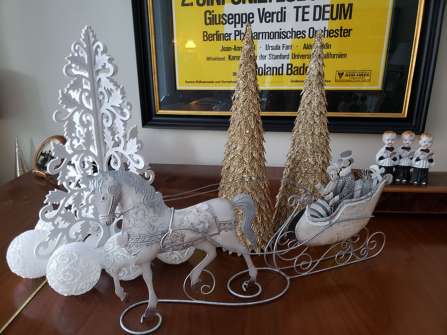 Horse and sleigh